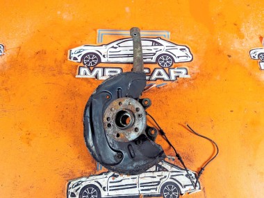 Кулак поворотный передний левый MERCEDES-BENZ R-класс W251 рестайлинг (2007 - 2010) R 350d 3.0 4MATIC 7G-Tronic (224 л.с.) &mdash; Разборка Мерседес